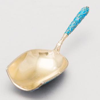 A gilt cloisonné silver scoop by Gustav Klingert, Moscow 1892.