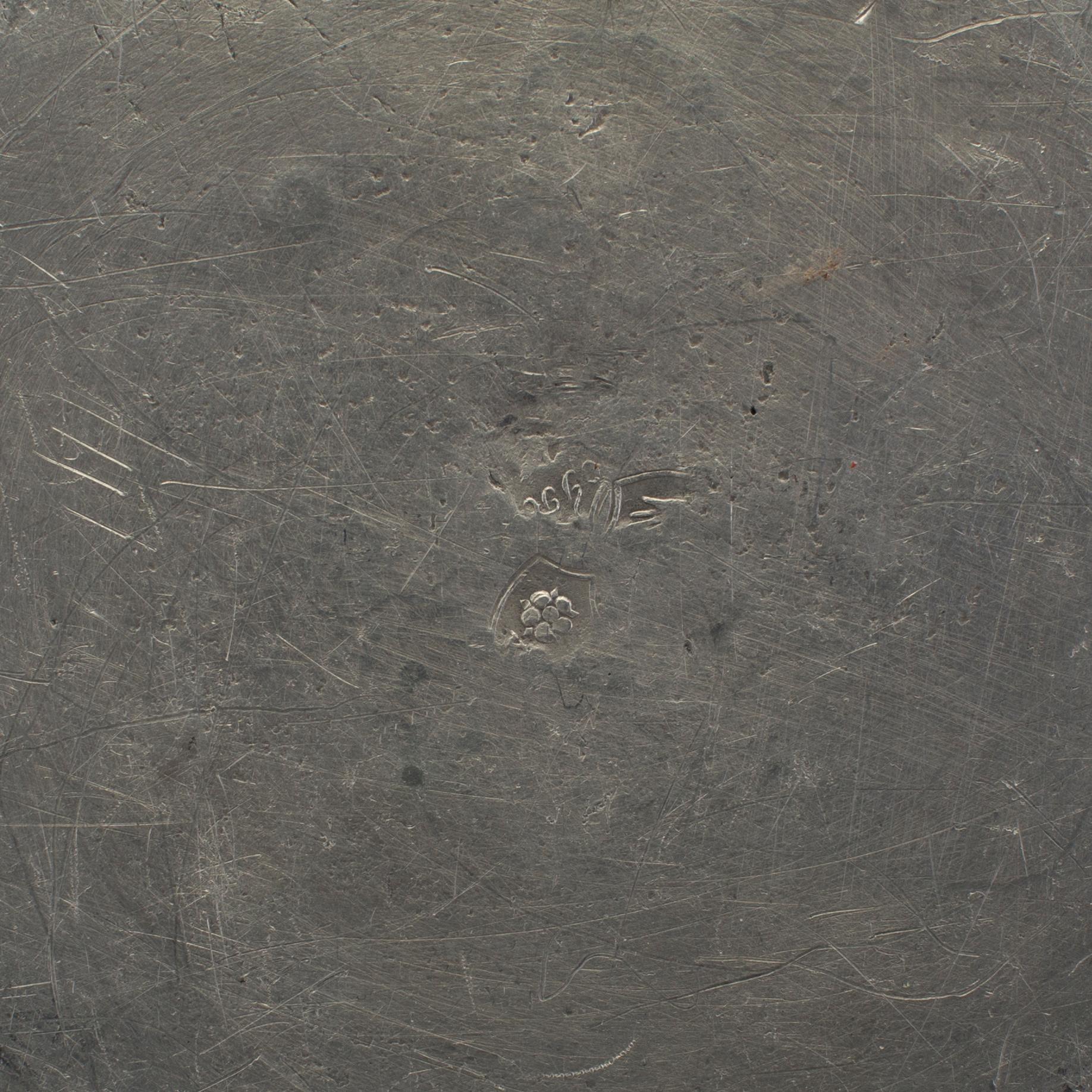 TENNFAT, 3 st. Otydliga stämplar, troligen Tyskland, 1700-tal/1800-talets början.