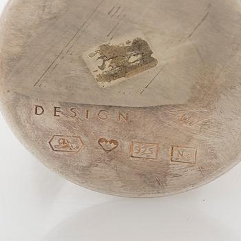 Tapio Wirkkala, vas, sterlingsilver, "Kasvu" (Tillväxt), Kultakeskus Oy, Tavastehus 1990.