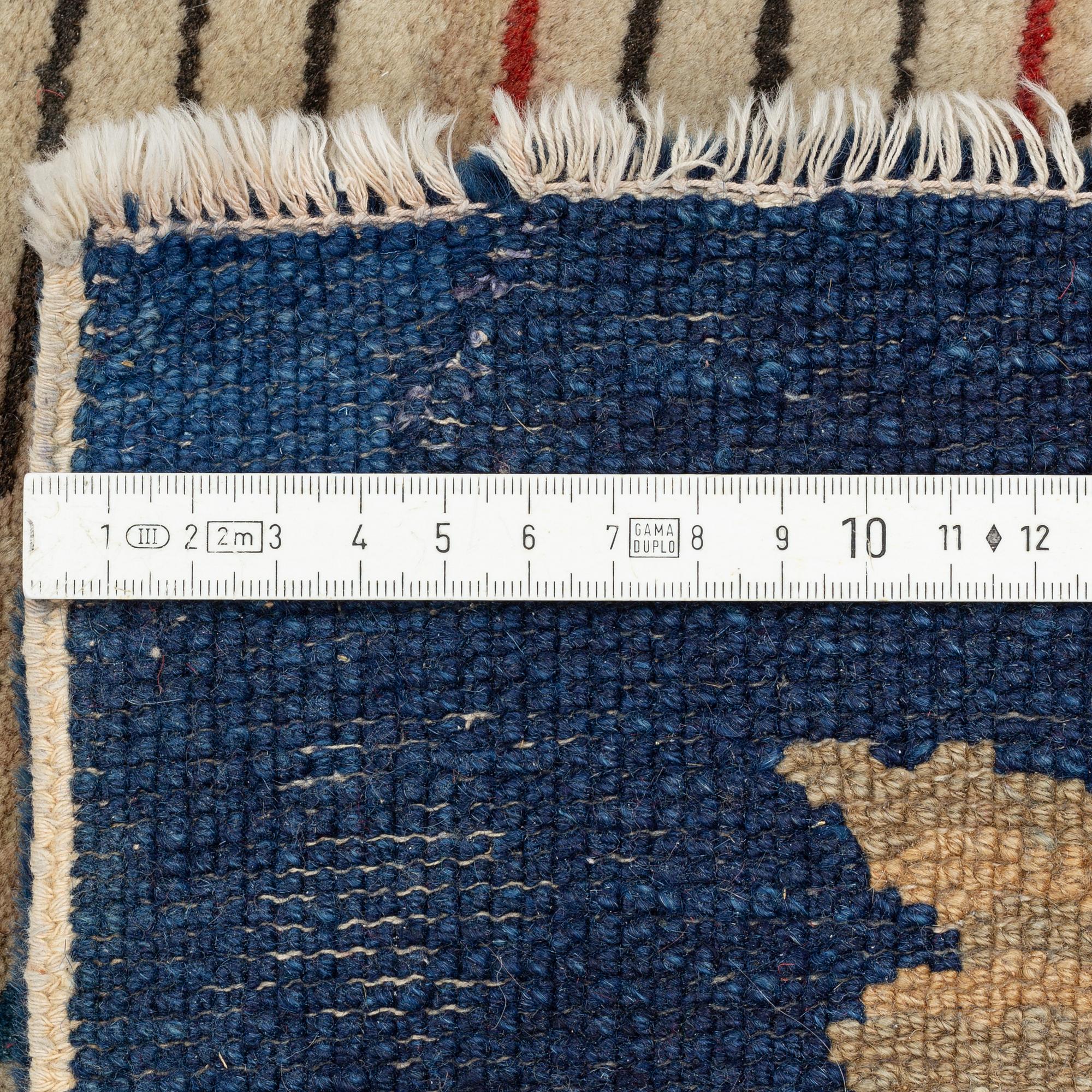 Matta, Baotou, Kina, ca 145 x 75 cm.