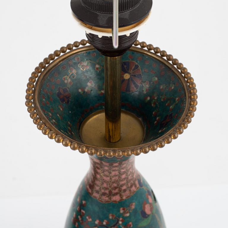 A pair of cloisonné table lamps, Japan, Meiji, circa 1900.