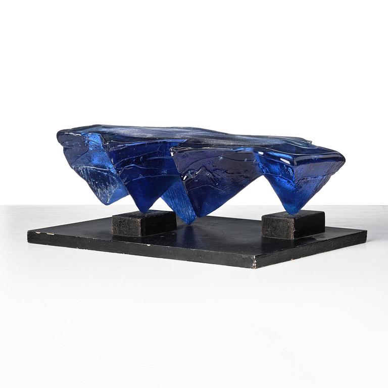 Edvin Öhrström, "Isig prisma", a cast glass sculpture, Lindshammar Glassworks.