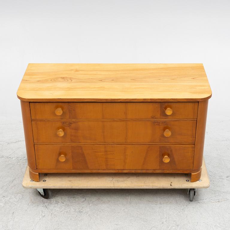 A dresser, mid-20th century.