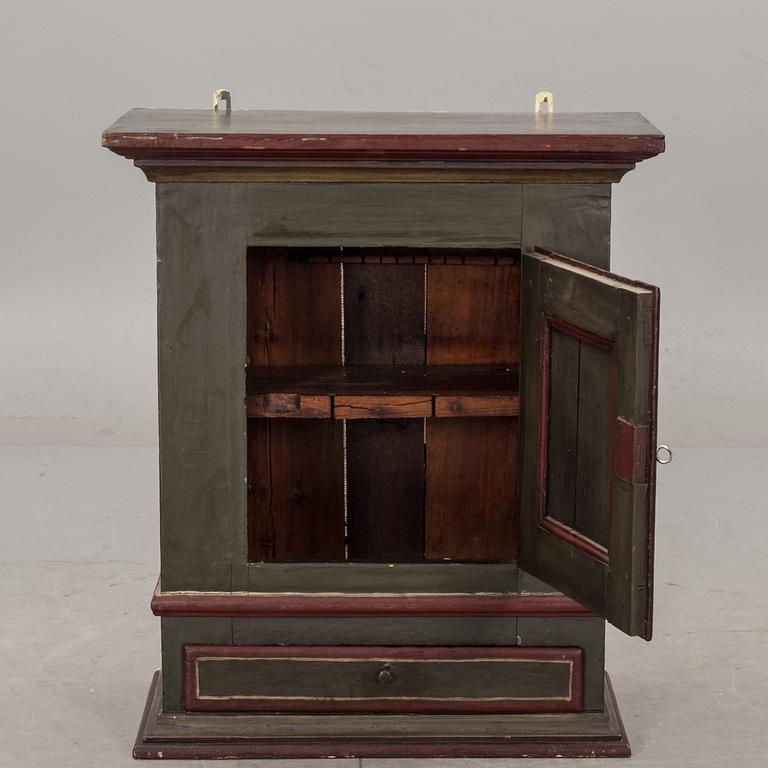 SKÅP, allmoge, bär årtal 1803. 1800-talets första del.