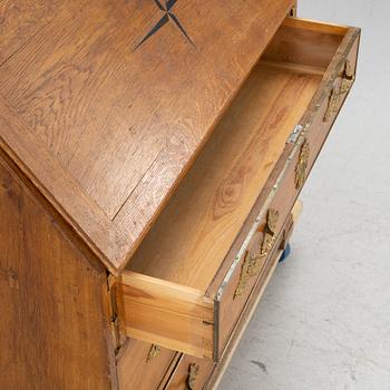 Skrivskåp, 1700-talets mitt, Senbarock.