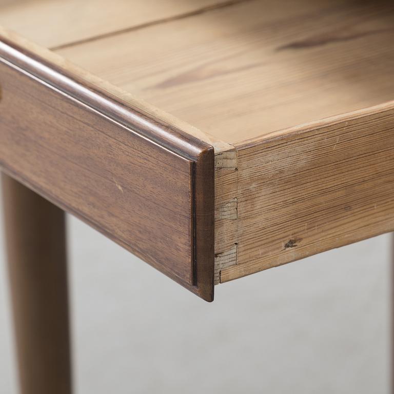A mahogany games table, 18th Century.