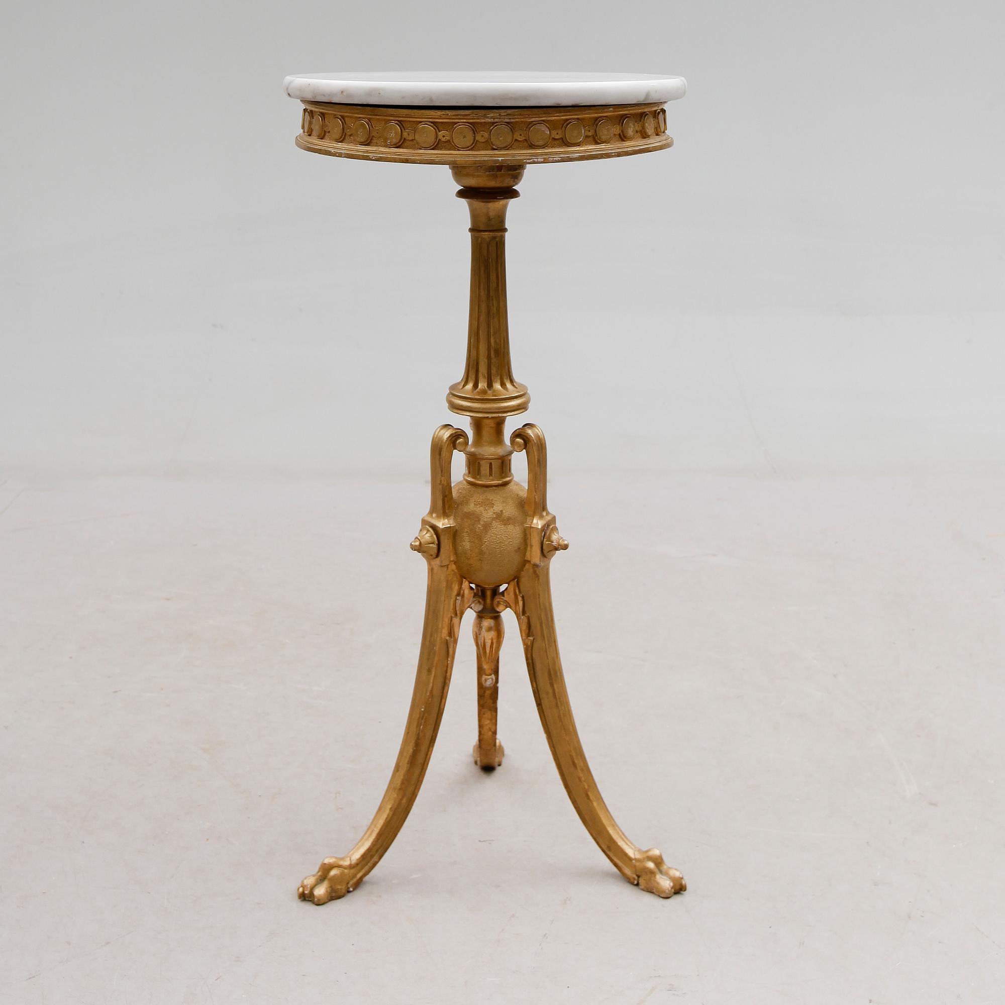 BORD, renässansstil, 1800-talets andra hälft.