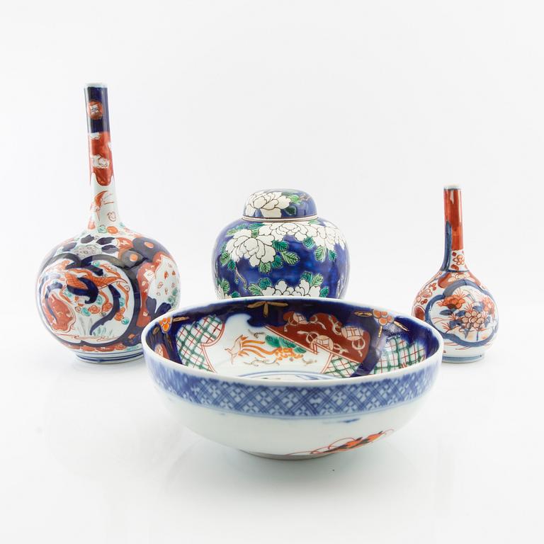 Vases 2 pcs urn and bowl Japan 20th century porcelain.