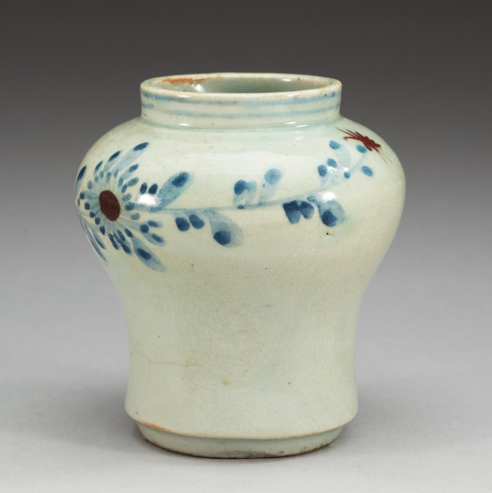 VAS, porslin. Korea, 1800-tal.
