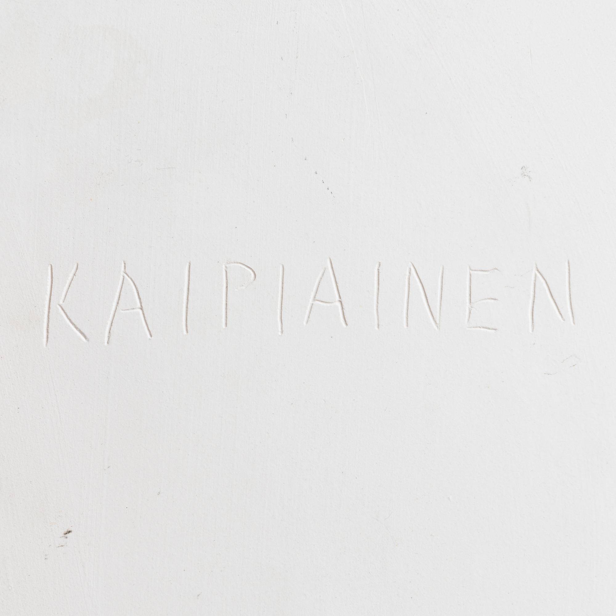 BIRGER KAIPIAINEN, a stoneware decorative dish signed Kaipiainen.