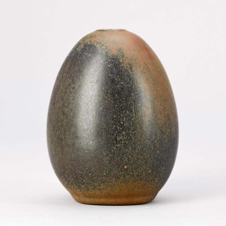 VAS, stengods, Ingrid och Erich Triller, Tobo, 1900-talets mitt.