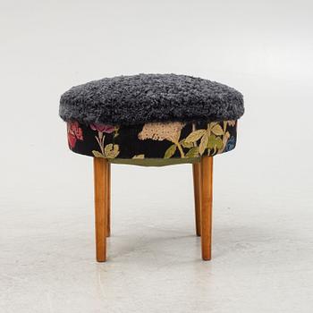 A mid 20th Century stool.