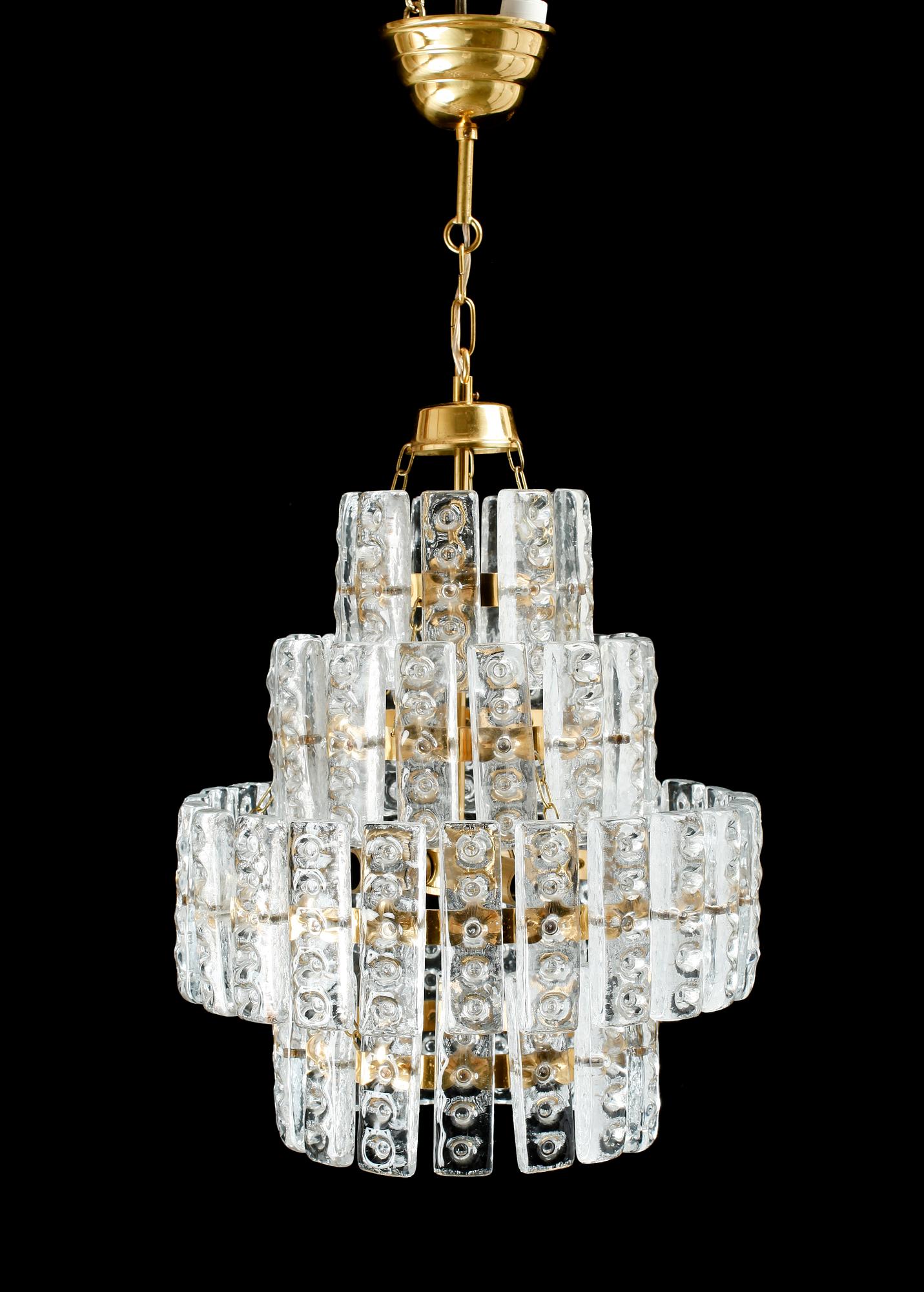 TAKLAMPA, 1900-talets mitt. H ca 50.