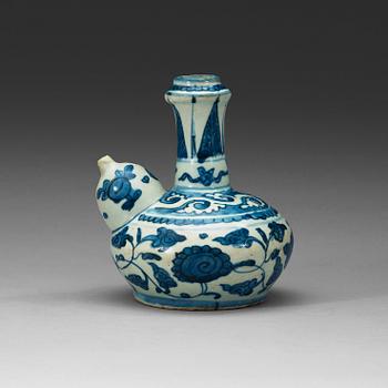 164. A blue and white kendi, Ming dynasty, Wanli (1573-1619).