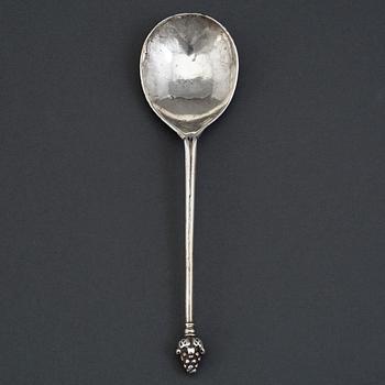 A Norwegian 17th century silver spoon, mak of Berendt Johansen Plate/Platt, Christiania 1641.