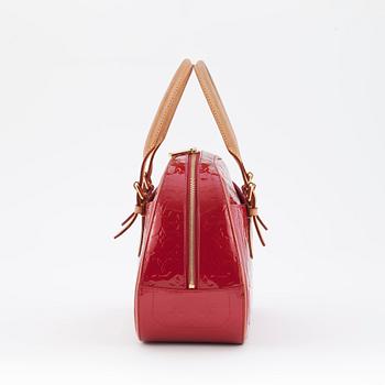 LOUIS VUITTON, a red vernis handbag, "Summit Drive".