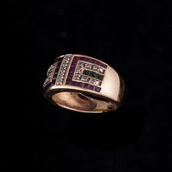 RING, 14K guld, diamanter tot ca 0,10 ct, små smaragder, safirer och rubiner. Totalvikt 5,3 g.