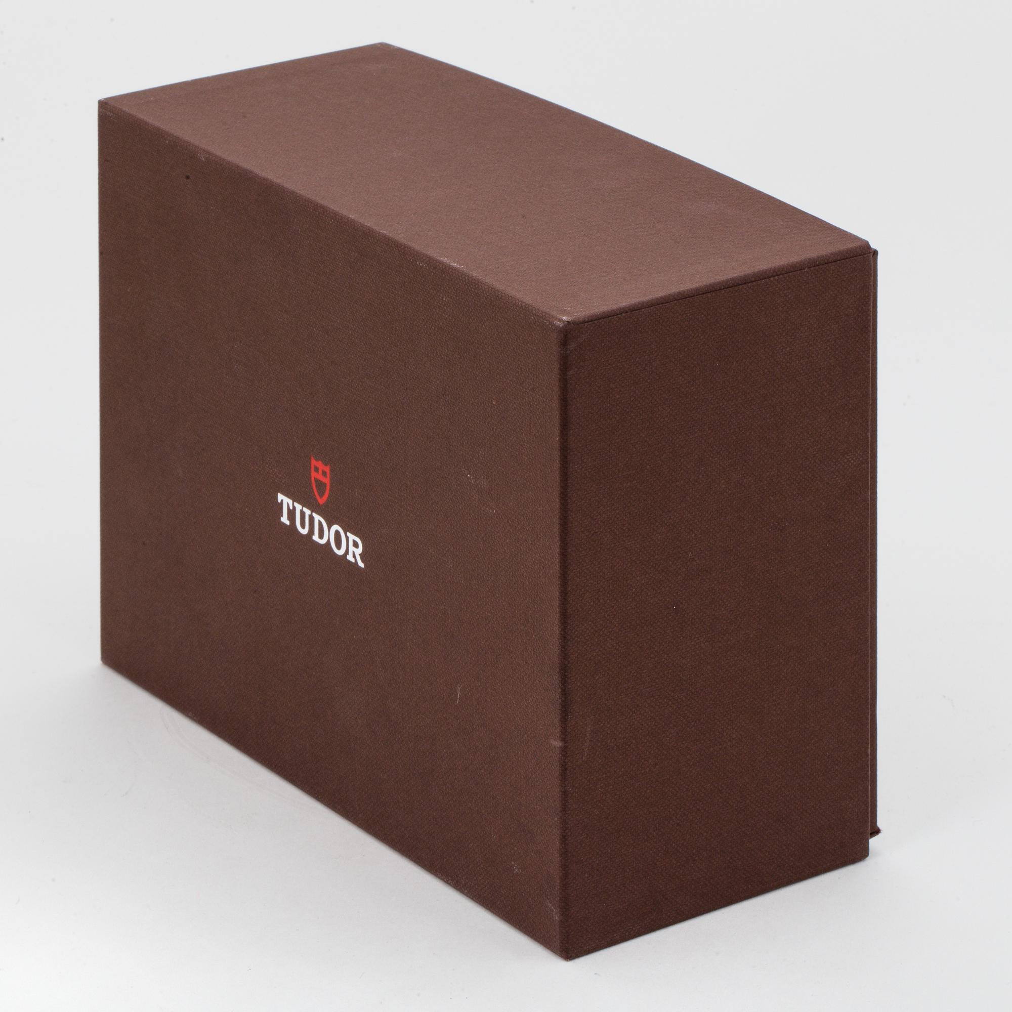 TUDOR, Geneve, Black Bay (220m:660ft), armbandsur 41 mm,