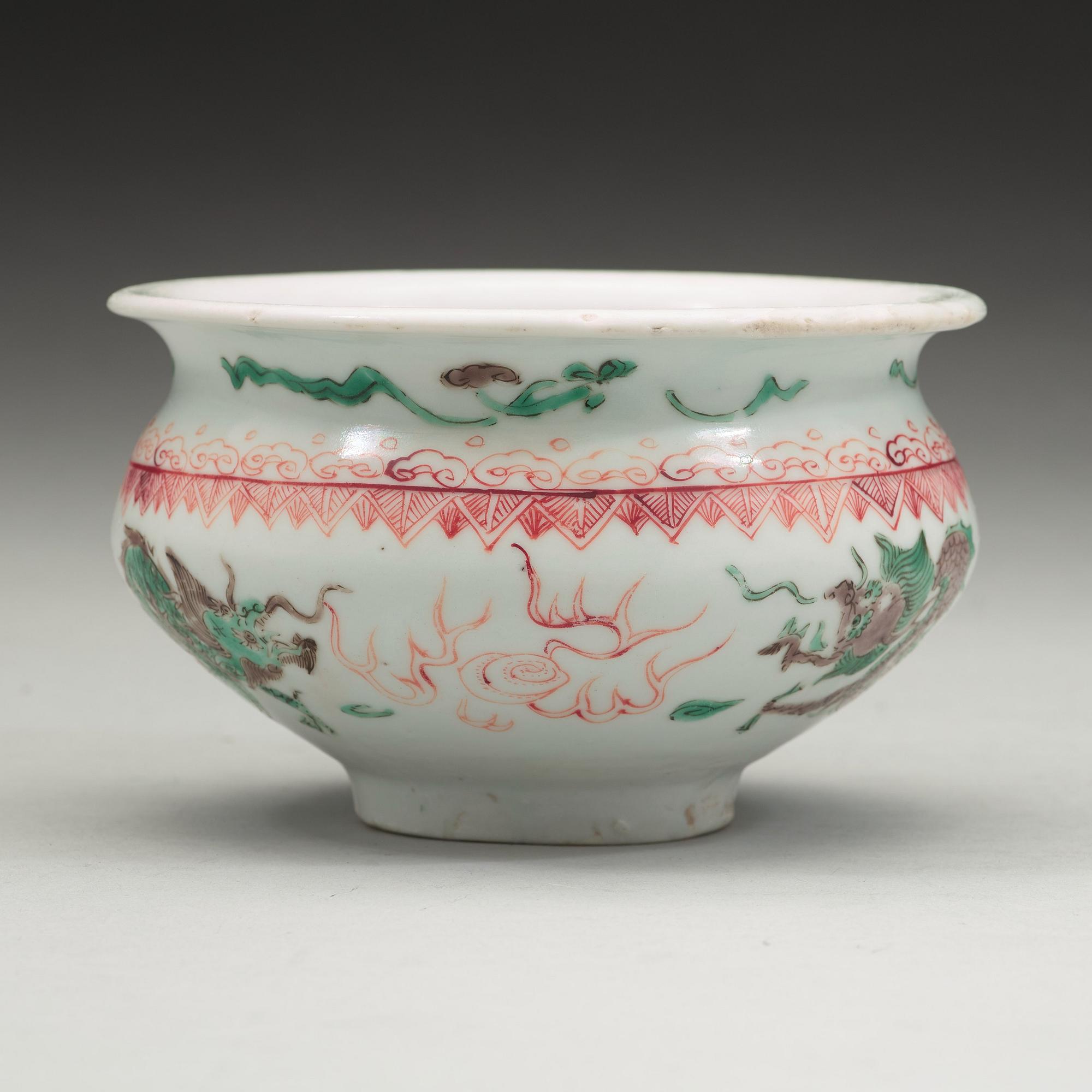 A famille verte censer, Transition, 17th Century.