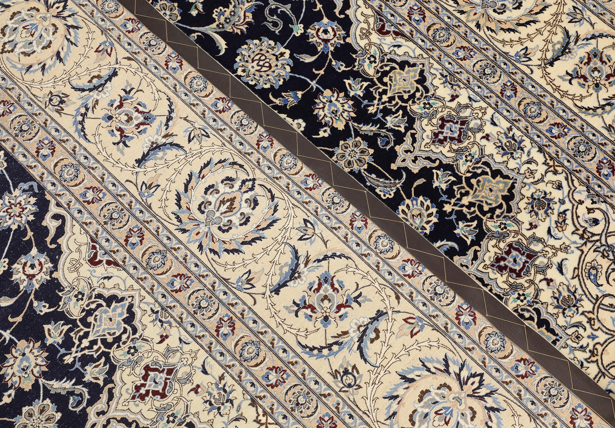 A part silk Nain carpet, so-called 4LAA, approx. 318 x 219 cm.