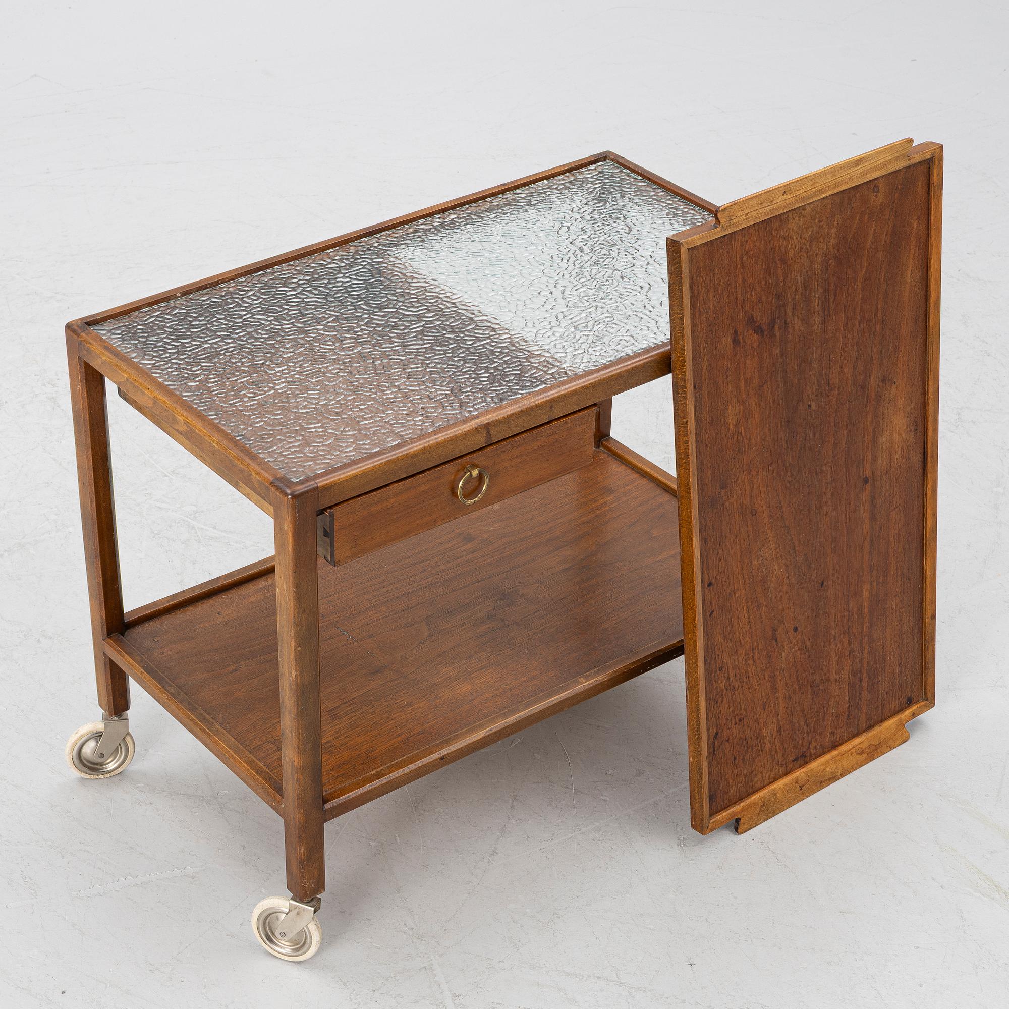 A drinks trolley, 1930s.