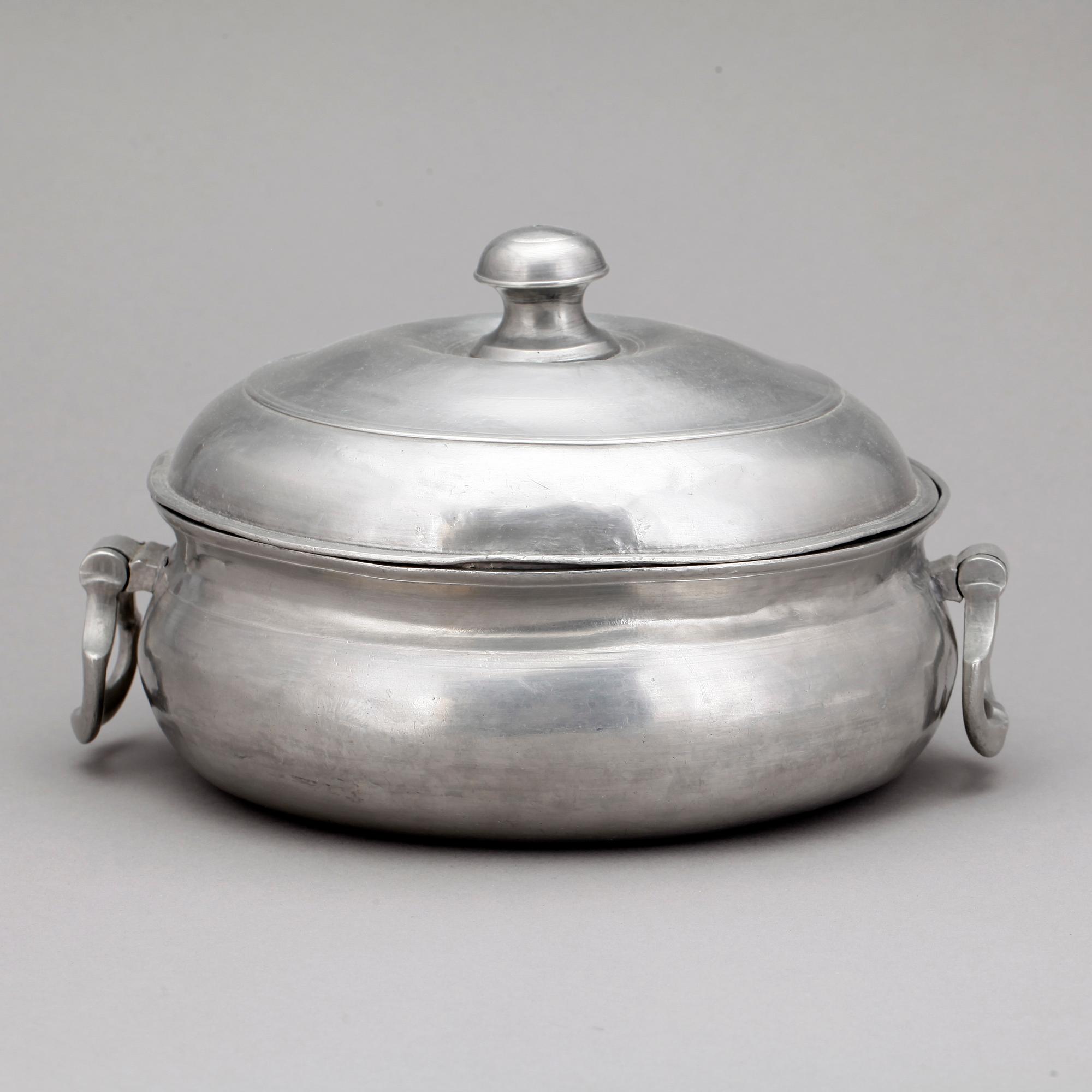 GRÖTSKÅL, tenn, Johan Norström, Arboga, 1800-tal.