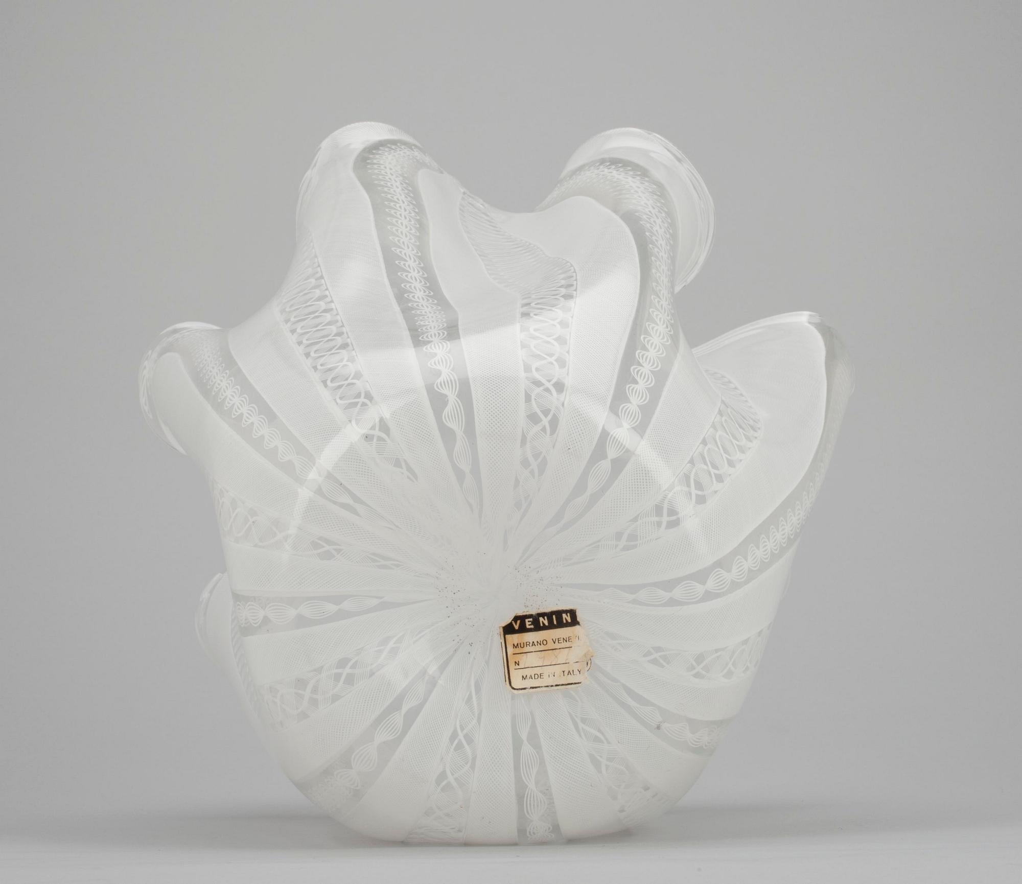 NÄSDUKSSKÅL, glas, "Fazzoletto", Fulvio Bianconi och Paolo Venini, Venini, Murano, Italien, 1900-talet senare hälft.