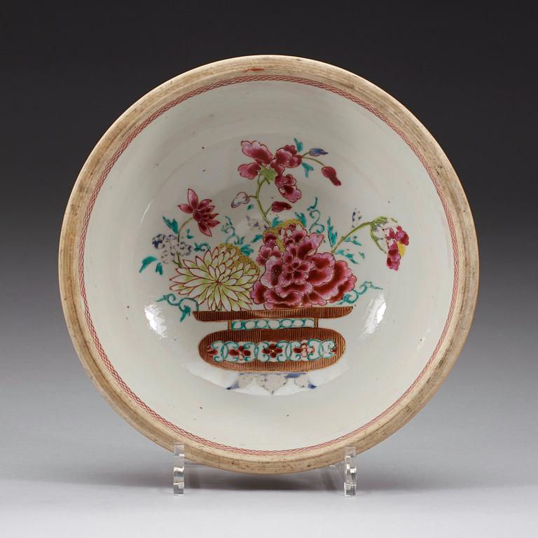 STEKHUV, kompaniporslin. Qingdynastin, Qianlong (1736-95).