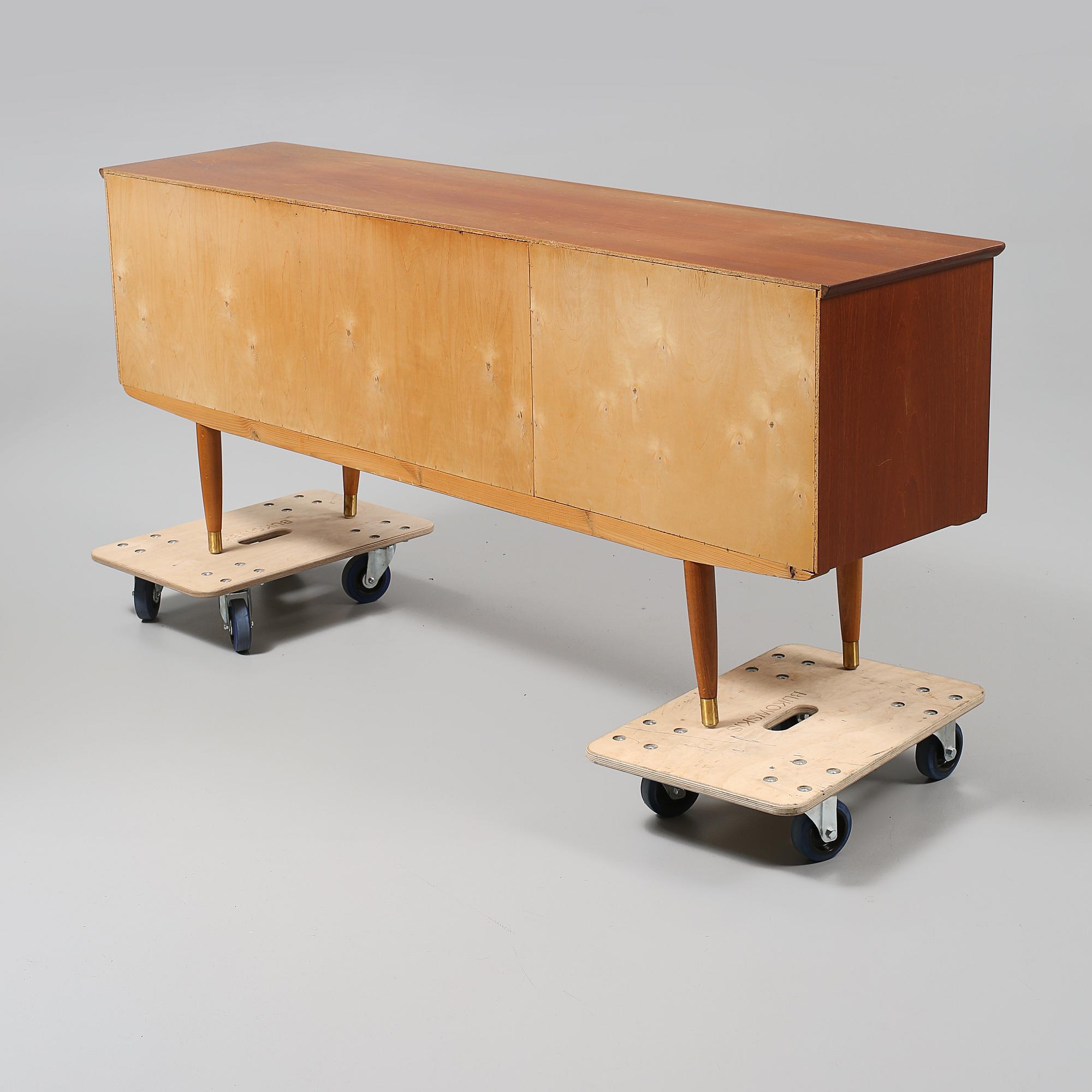 SIDEBOARD, Norge, 1900-talets tredje kvartal.
