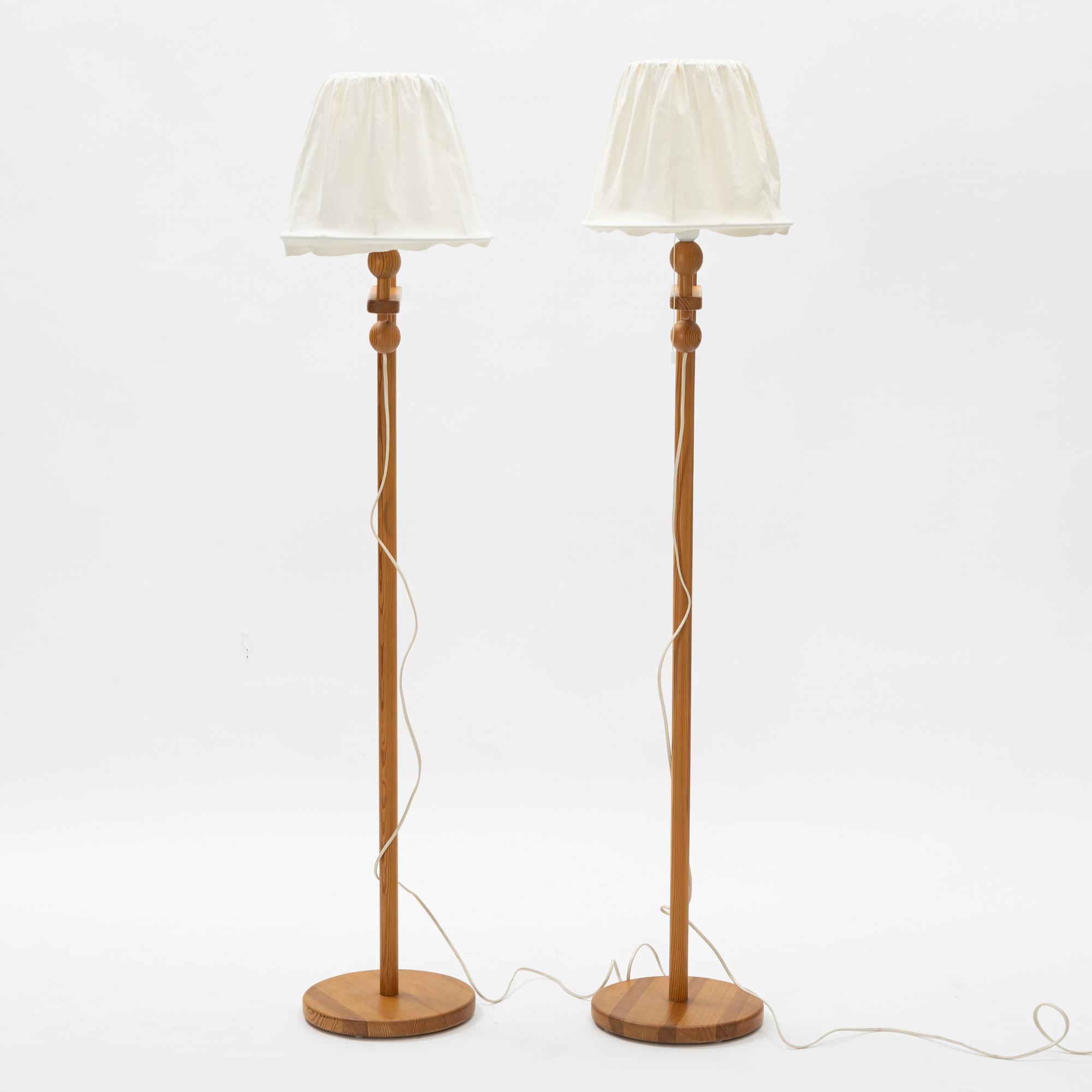 Yngve Ekström, golvlampor, ett par, "Lystella", Swedese.