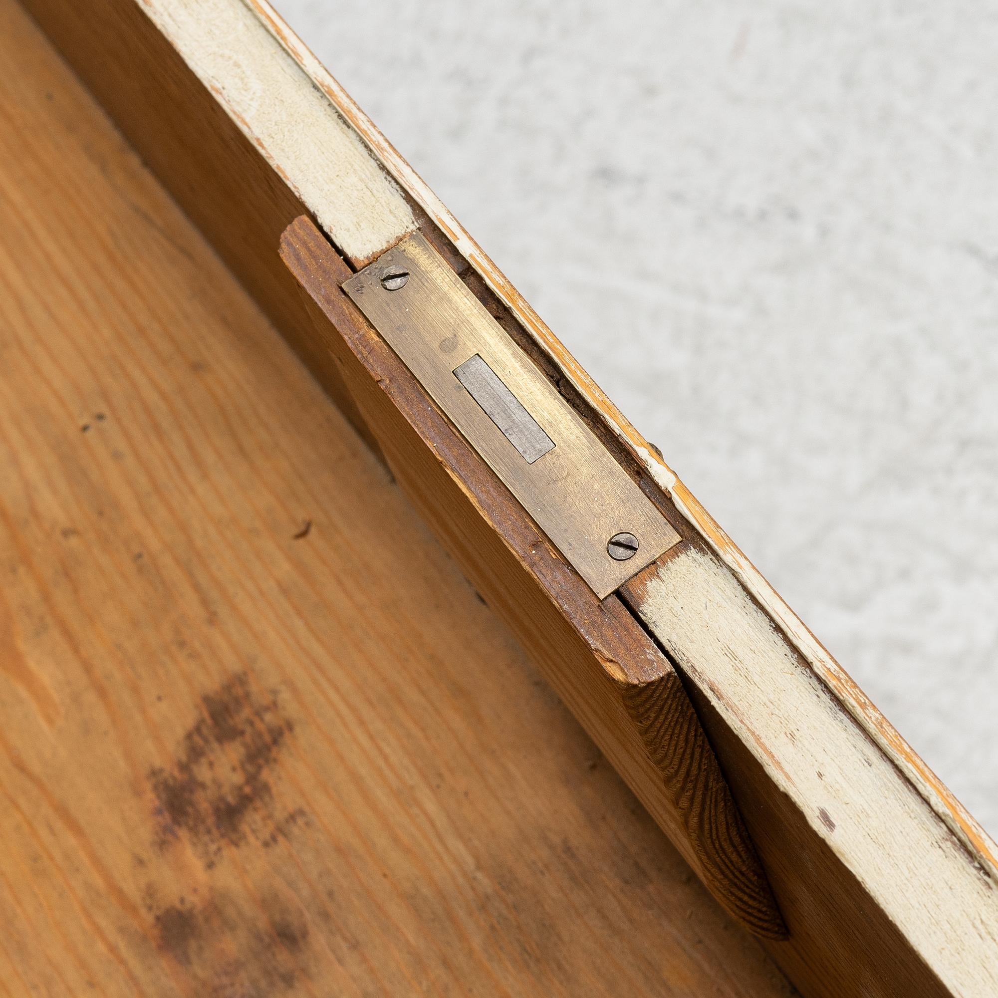 Cabinet, Rococo style.19th/20th century.