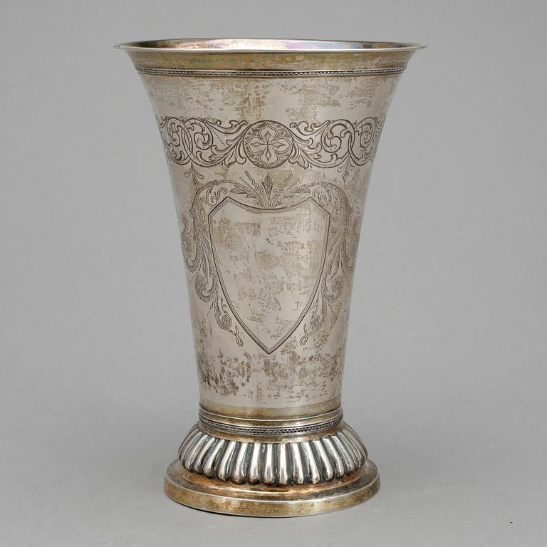 BÄGARE, silver, Johan Westerlind, Malmö 1898. Vikt ca 285 gram.