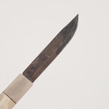 Thore Sunna, a reindeer horn knife, signed.