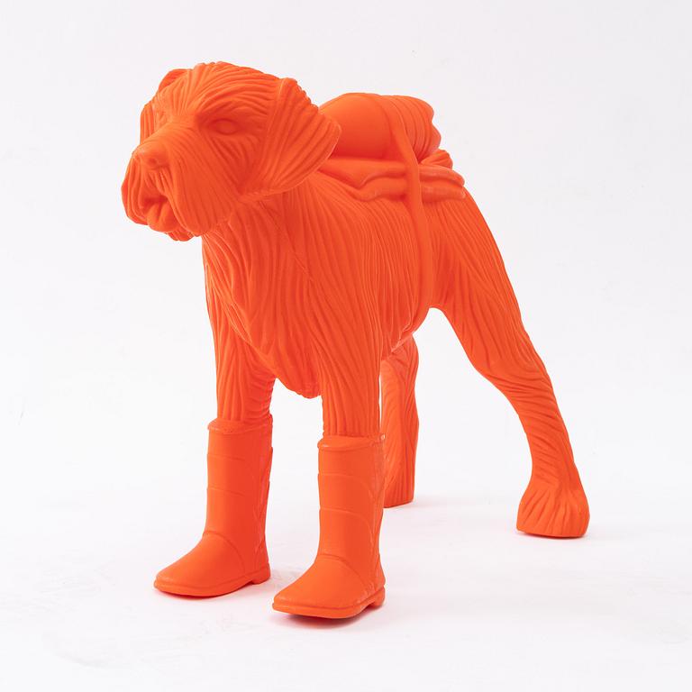 William Sweetlove, "Cloned Schnauzer with water bottle". (Orange).