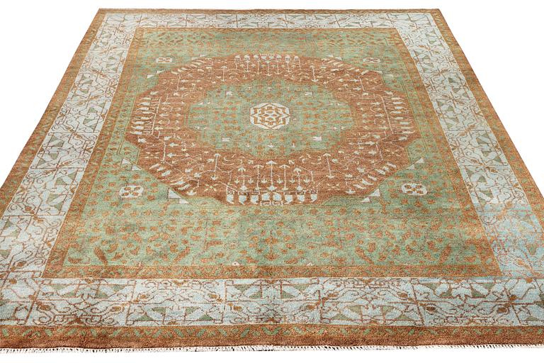 Matta, Mamluk, ca. 358 x 281 cm.