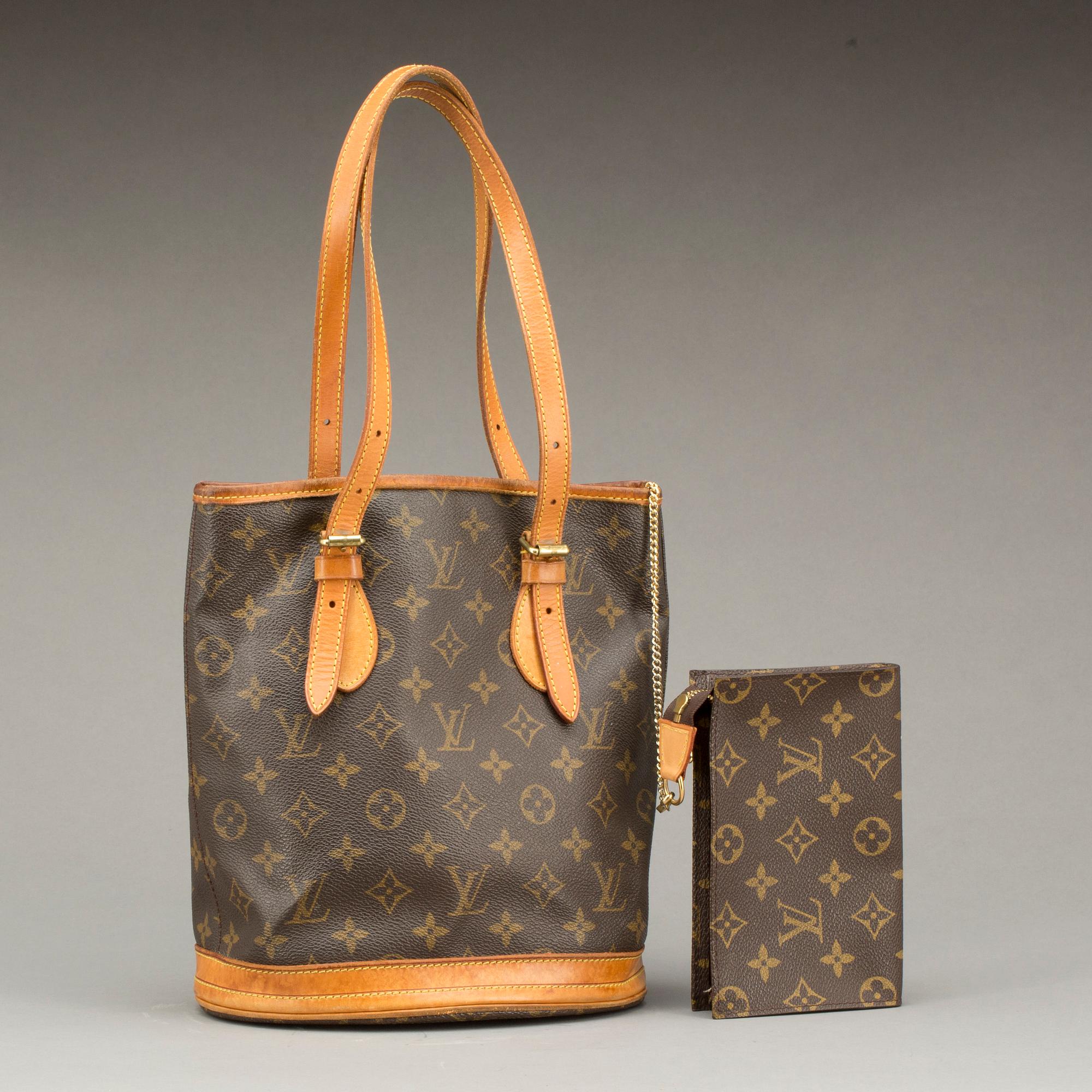 HANDVÄSKA, "Petite Bucket", Louis Vuitton.