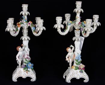 KANDELABRAR, ett par, porslin, Dresden.