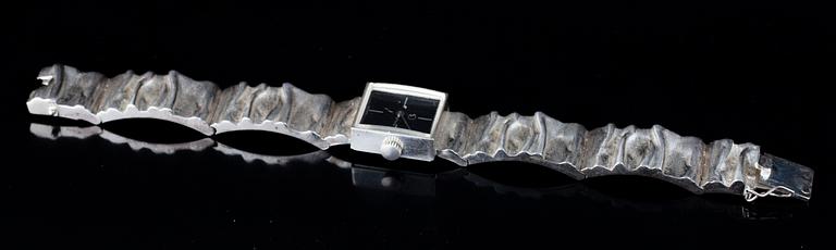 ARMBANDSUR, dam, sterling silver, Matti Hyvärinen Åbo 1978.