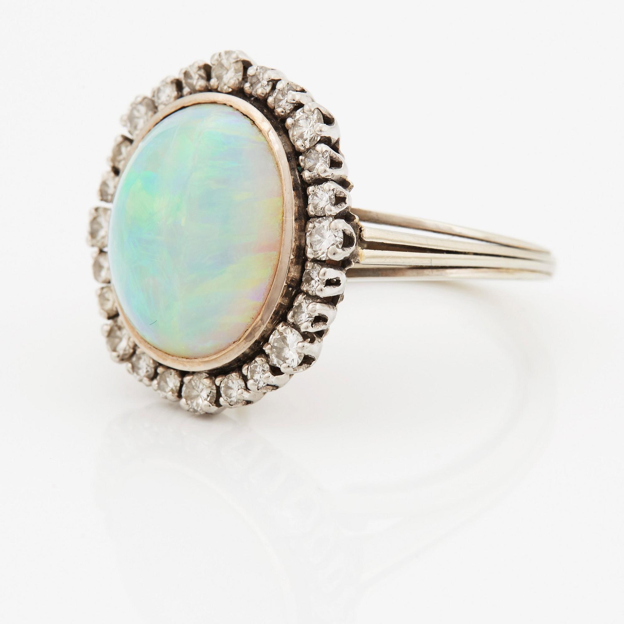 RING.