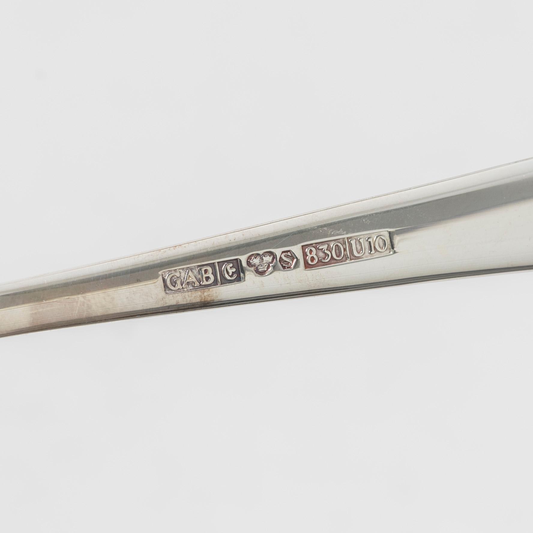 Bestickuppsättning, 33 delar, silver, modell "Chippendale", GAB, Eskilstuna, bl a 1999.