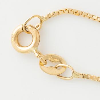 Hängsmycke 18K guld med runda briljantslipade diamanter.