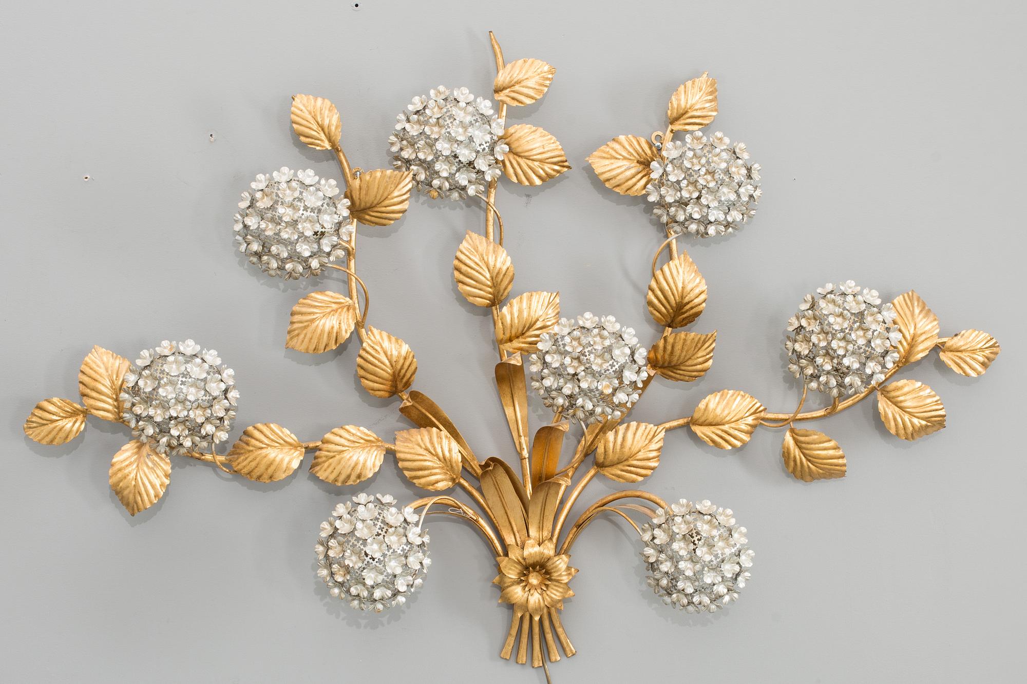 A WALL LAMP, Italy, second half of the 20th century,