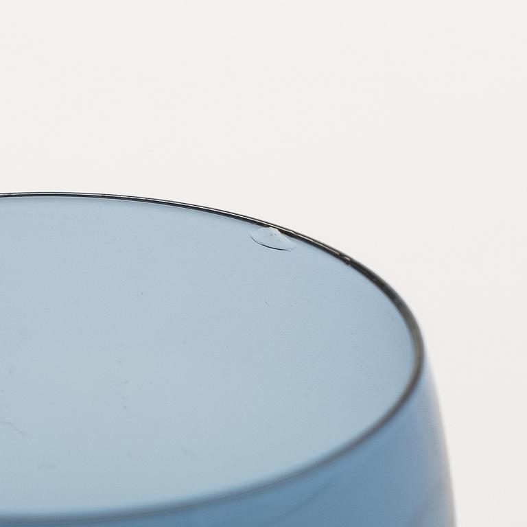 Saara Hopea, a glass carafe with eight liqueur glasses, model 2501. Design year 1959.