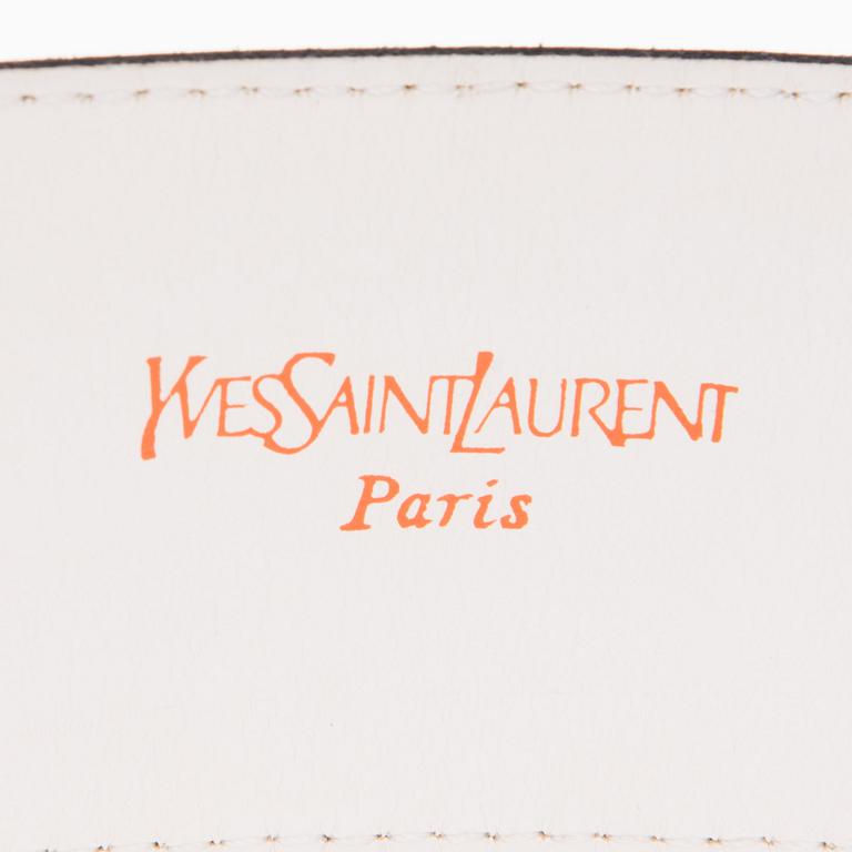 SKÄRP, Yves Saint Laurent.