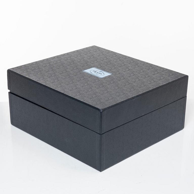 Prada, a 'Galleria' handbag.