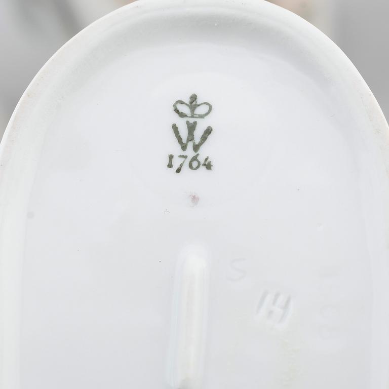 FIGURER, 4 st, porslin, Royal Dux, Wallendorf och Schaubachkunst.