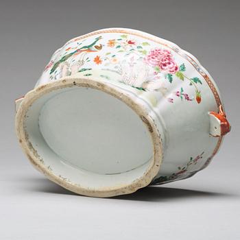 TERRIN med LOCK, kompaniporslin. Qingdynastin, Qianlong (1736-95).