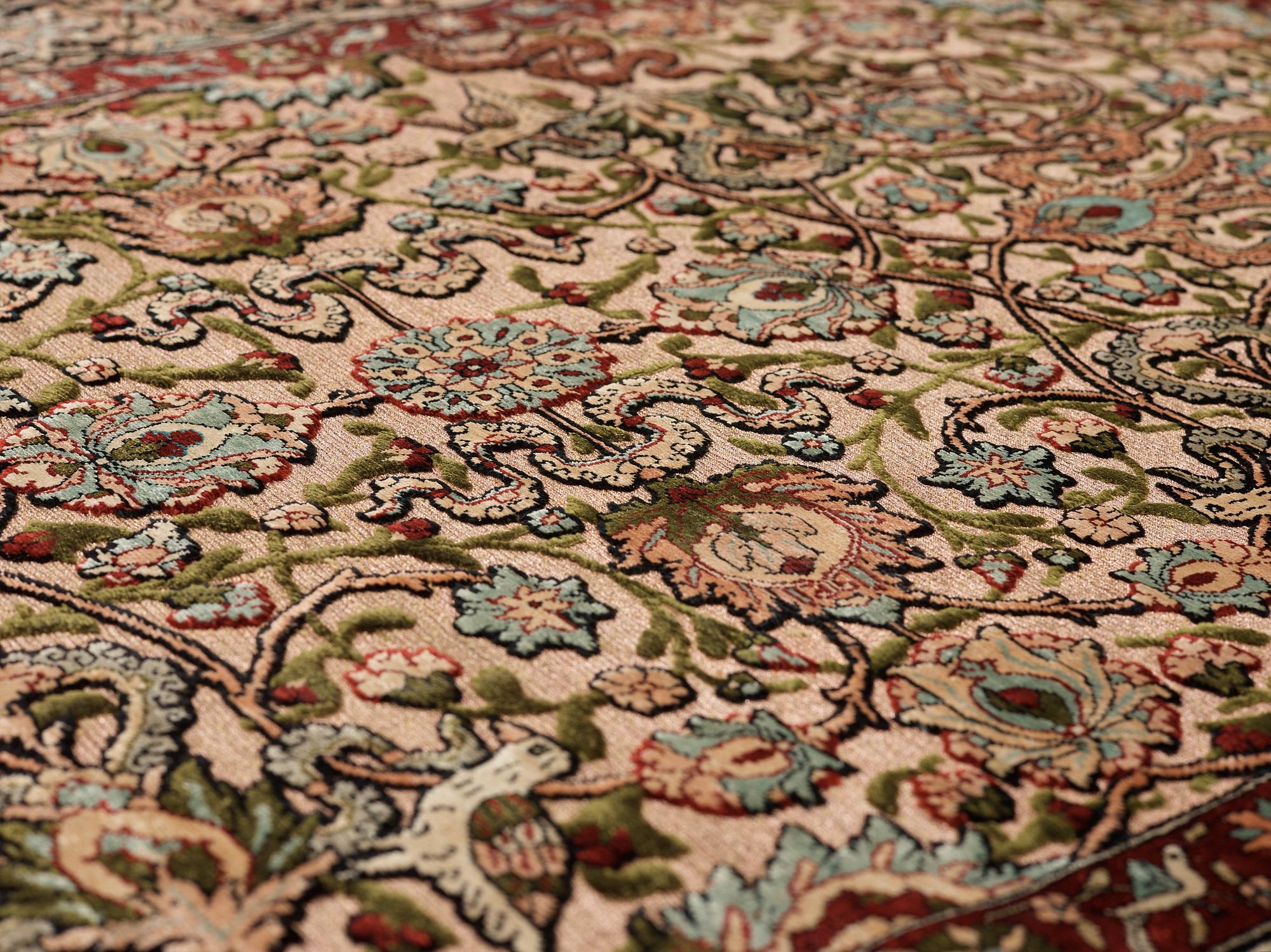 MATTA. Old silke Hereke Souf. 148,5 x 98 cm.