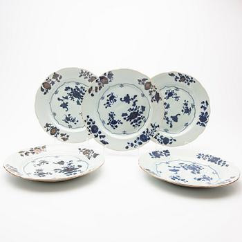 Plates, 4 + 6, China, 17th/18th century.
