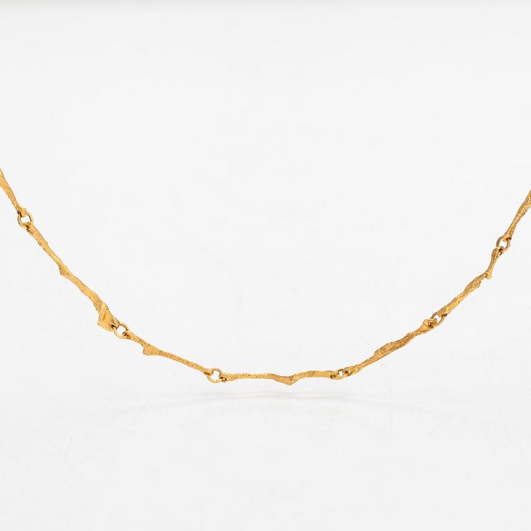 Björn Weckström, A 14K gold necklace 'Golden stream'. Lapponia 1974.